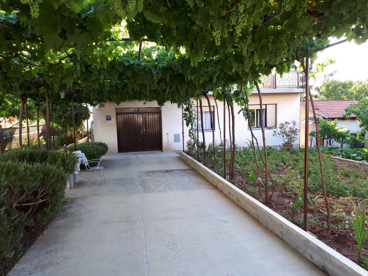شقة بولا  في Apartman Ivan المظهر الخارجي الصورة